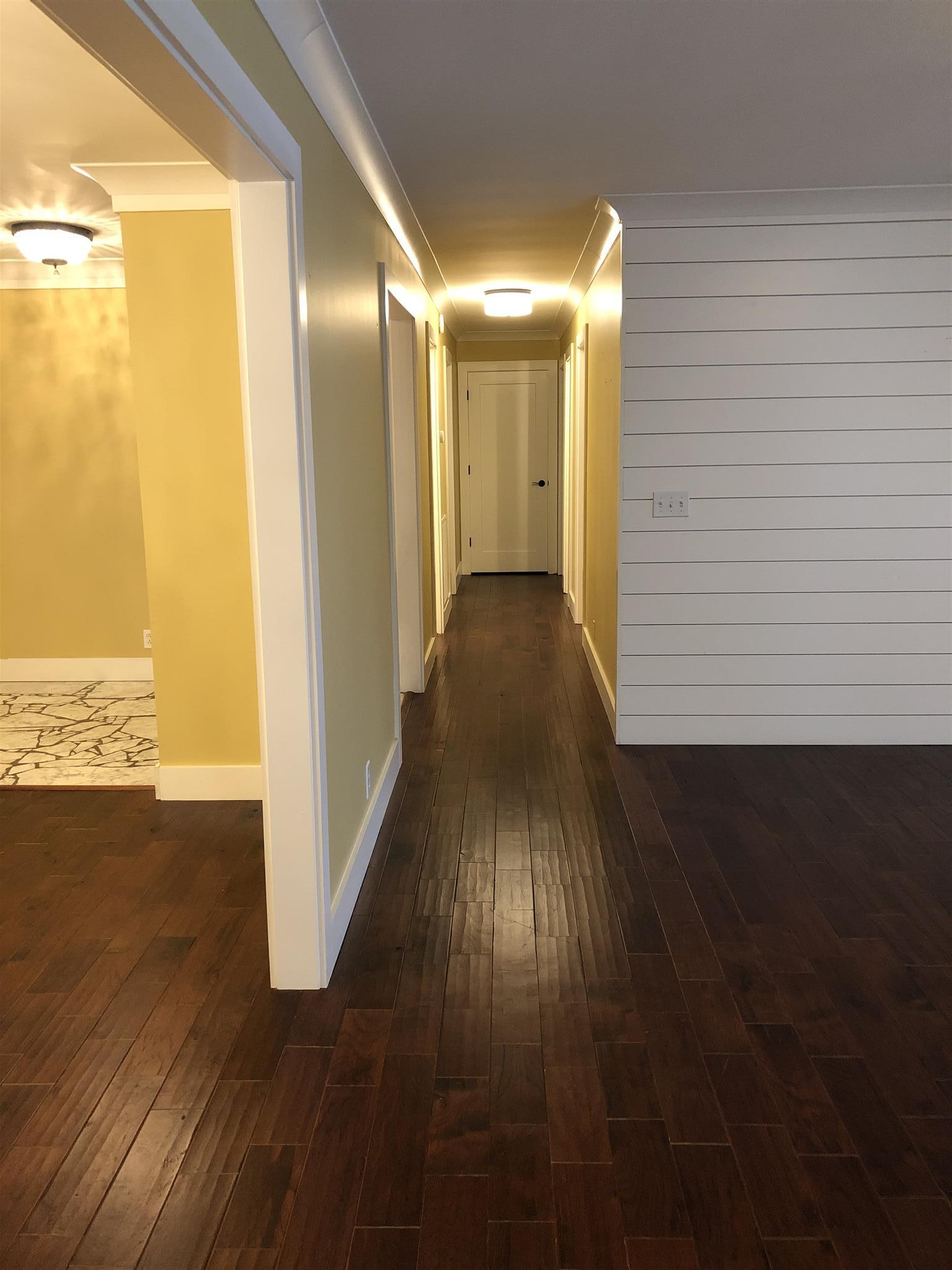 208 Riggs Avenue Portland, TN 37148 - Photo 13 of 26 Nice long hall leading to the bedrooms