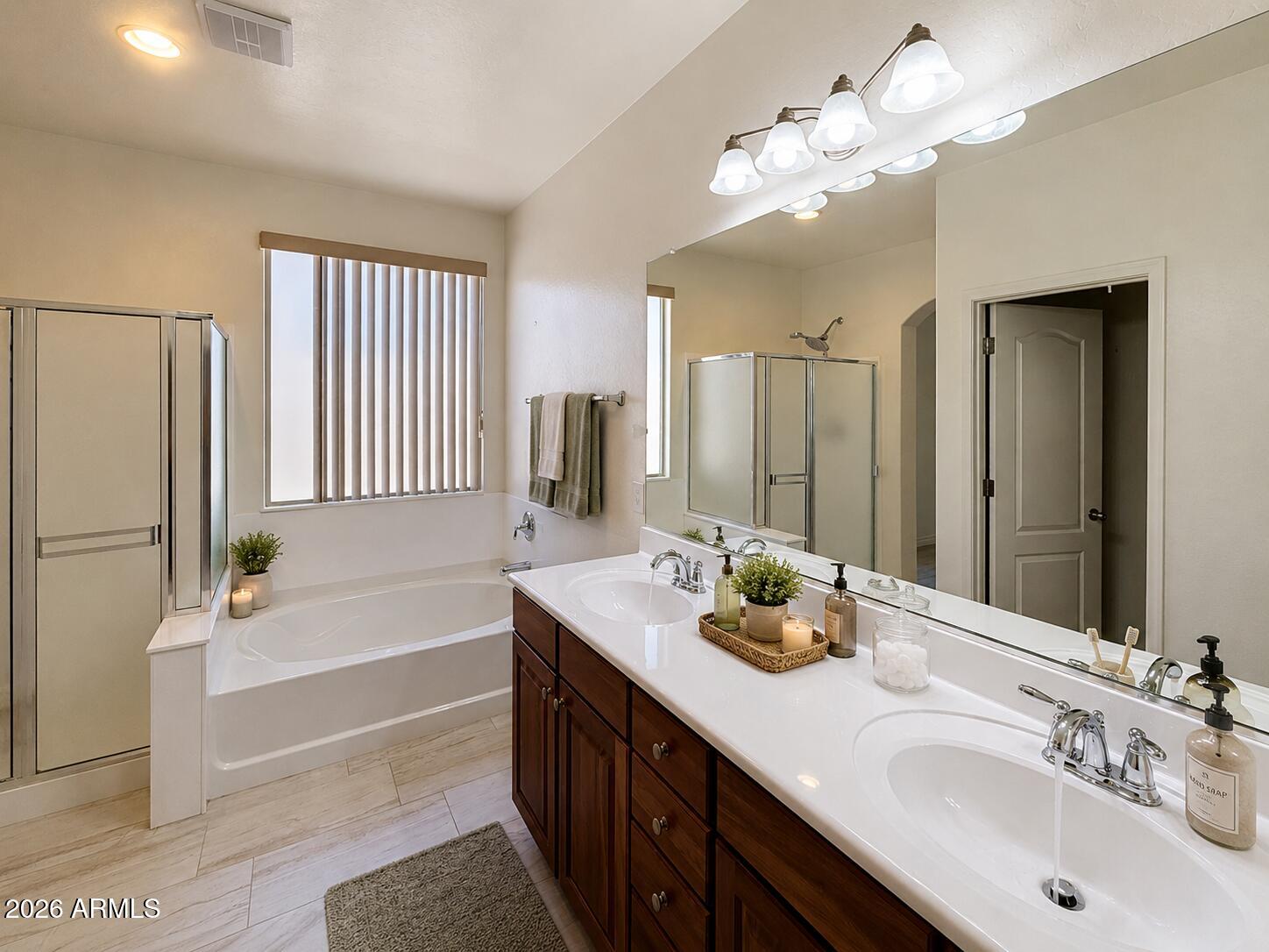 28222 North 44th Way Cave Creek, AZ 85331 - Photo 25 of 31 The Master Bath Staged