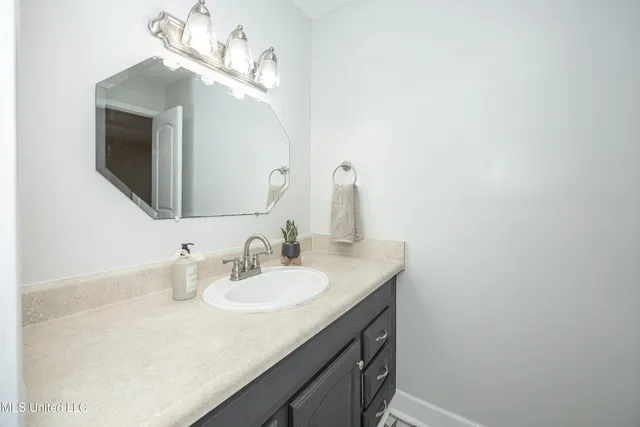 $550,000 | 6009 Switzer Cove, Ocean Springs, MS 39564