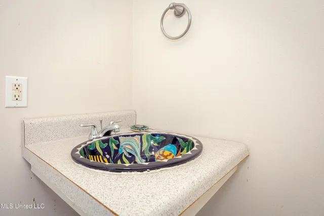 $550,000 | 6009 Switzer Cove, Ocean Springs, MS 39564