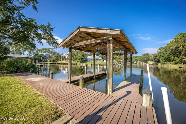 $550,000 | 6009 Switzer Cove, Ocean Springs, MS 39564