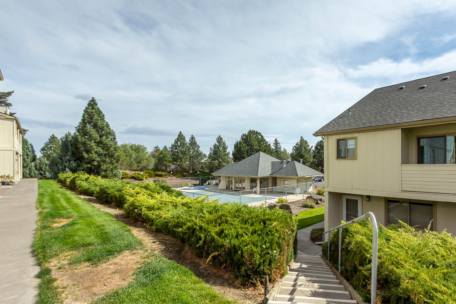 1050 Northeast Butler Market Road, Unit 32 Bend, OR 97701 - Photo 30 of 34 1050-NE-Bulter-Market-Rd-32-9-23-2020-12