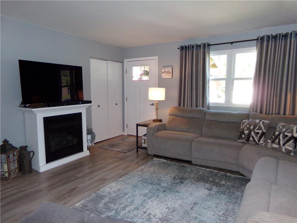 408 Sunset Road Friedens, PA 15541 - Photo 6 of 29 Gallery Image 6
