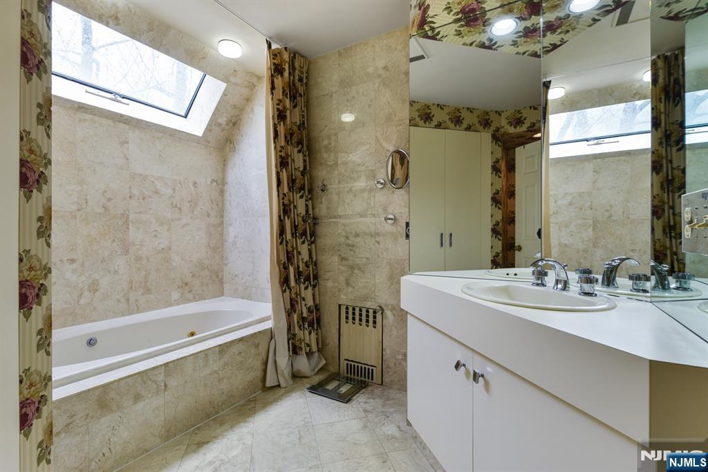 869 Ridgewood Road Millburn, NJ 07041 - Photo 20 of 26