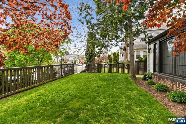 $6,000 | 869 Ridgewood Road, Millburn, NJ 07041