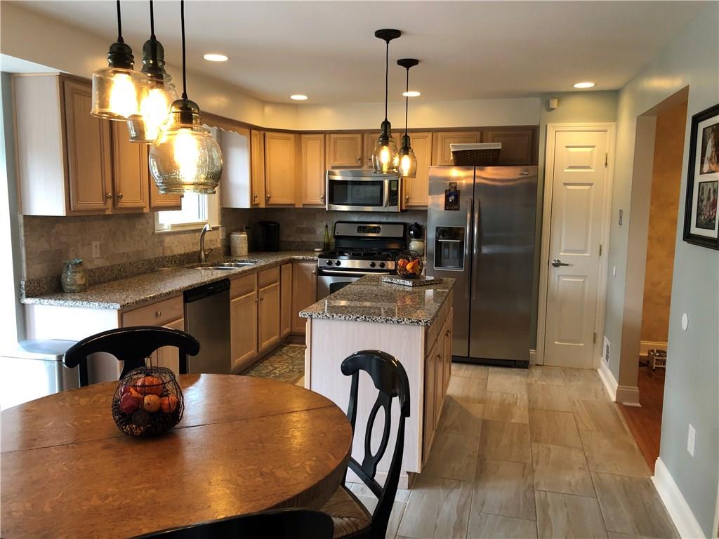 71 Rustic Ridge Drive Plum, PA 15239 - Photo 3 of 25 Gallery Image 3