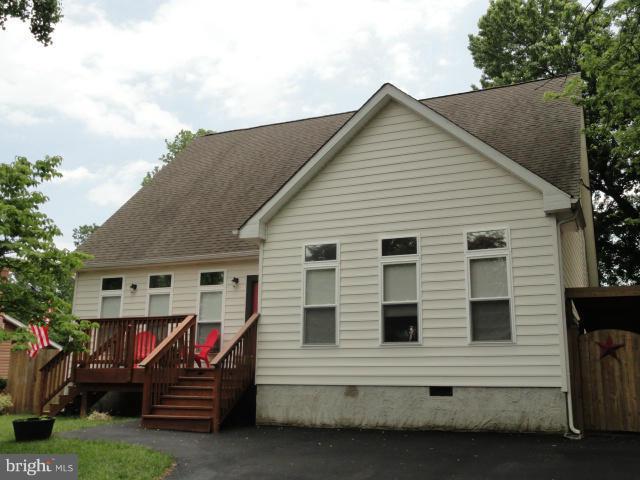 313 Oakwood Road Edgewater, MD 21037 - Photo 2 of 30 Exterior (Front)