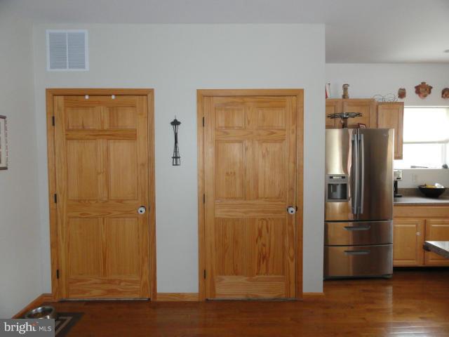 313 Oakwood Road Edgewater, MD 21037 - Photo 16 of 30 Interior (General)