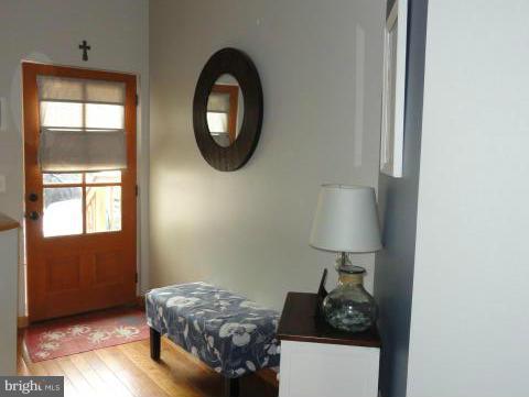 313 Oakwood Road Edgewater, MD 21037 - Photo 5 of 30 Interior (General)