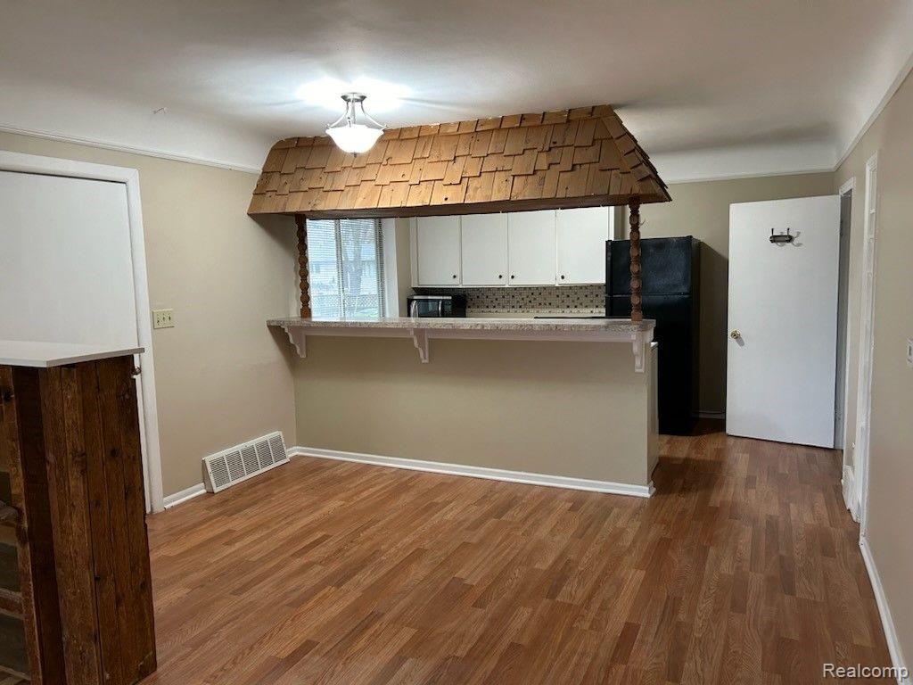832 Farnsworth Road, Unit 1 White Lake, MI 48386 - Photo 2 of 10