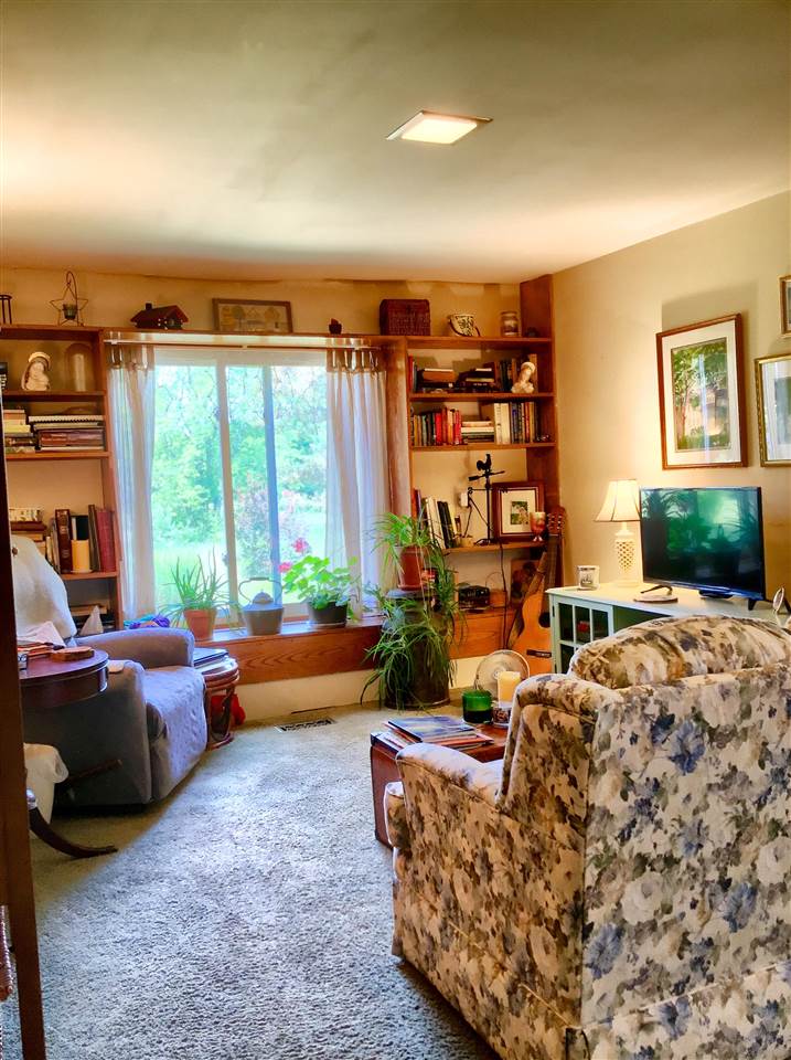 990 High Lake Road Traverse City, MI 49696 - Photo 20 of 55 1891006-19.JPG