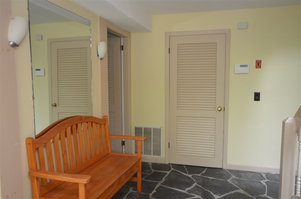 3068 Mountain Road Stowe, VT 05672 - Photo 3 of 20 Gallery Image 3