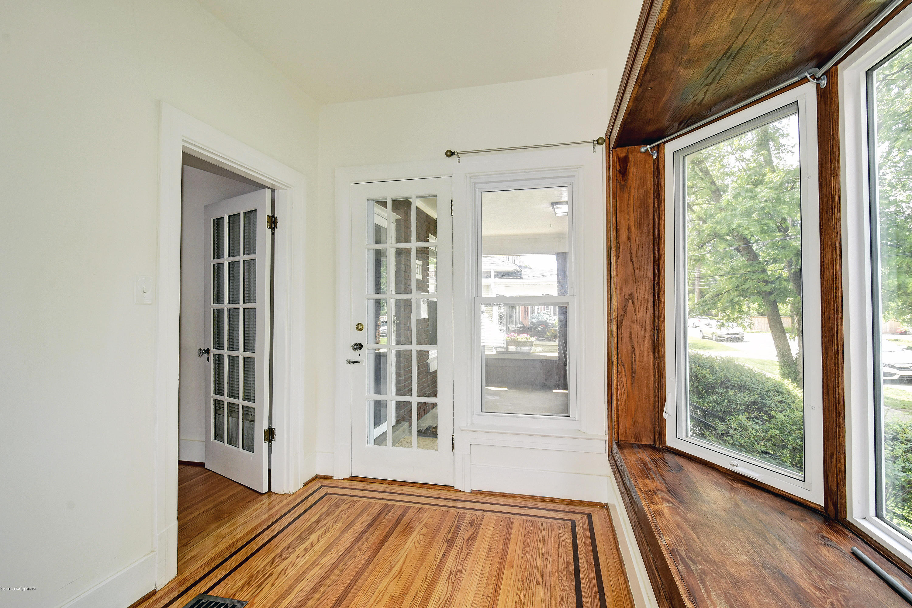 311 Fairlawn Road Louisville, KY 40207 - Photo 13 of 33 _DSC5287_89_90