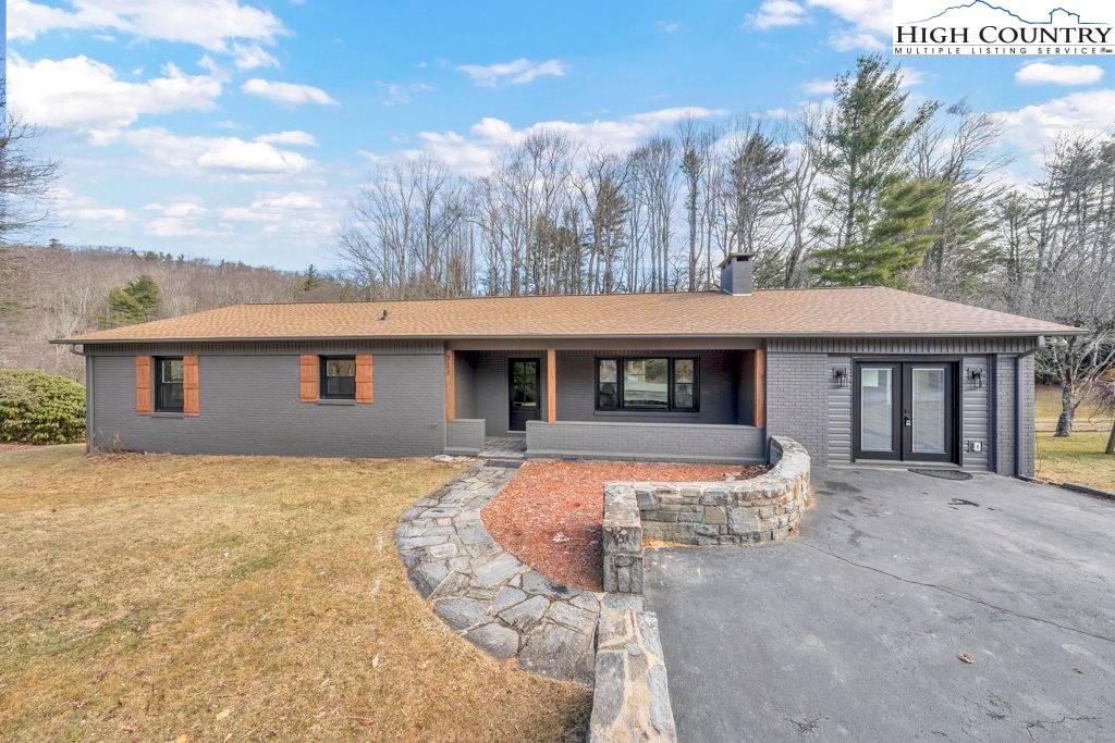 711 Possum Hollow Road Blowing Rock, NC 28605 - Photo 32 of 43