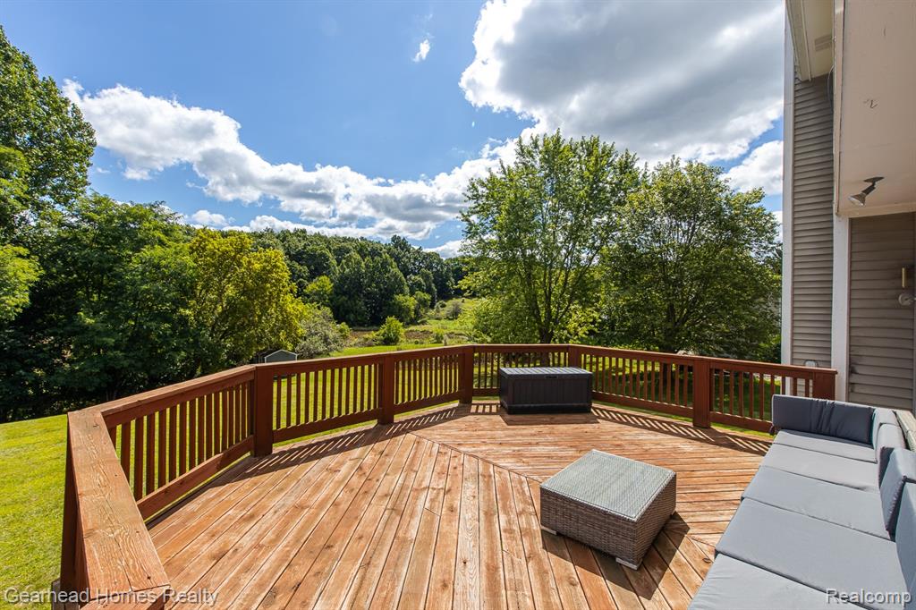 8088 Denton Hill Road Fenton, MI 48430 - Photo 43 of 56
