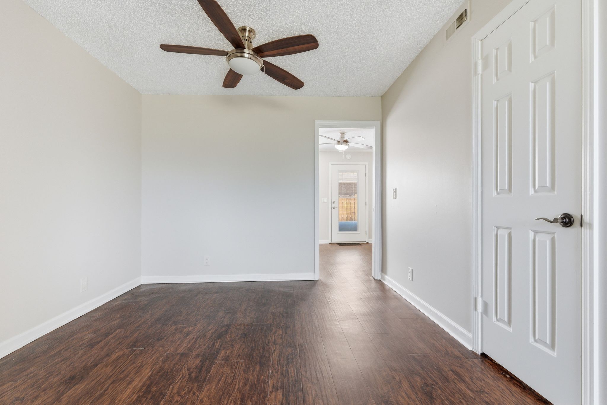 4001 Anderson Road, Unit C117 Nashville, TN 37217 - Photo 9 of 36