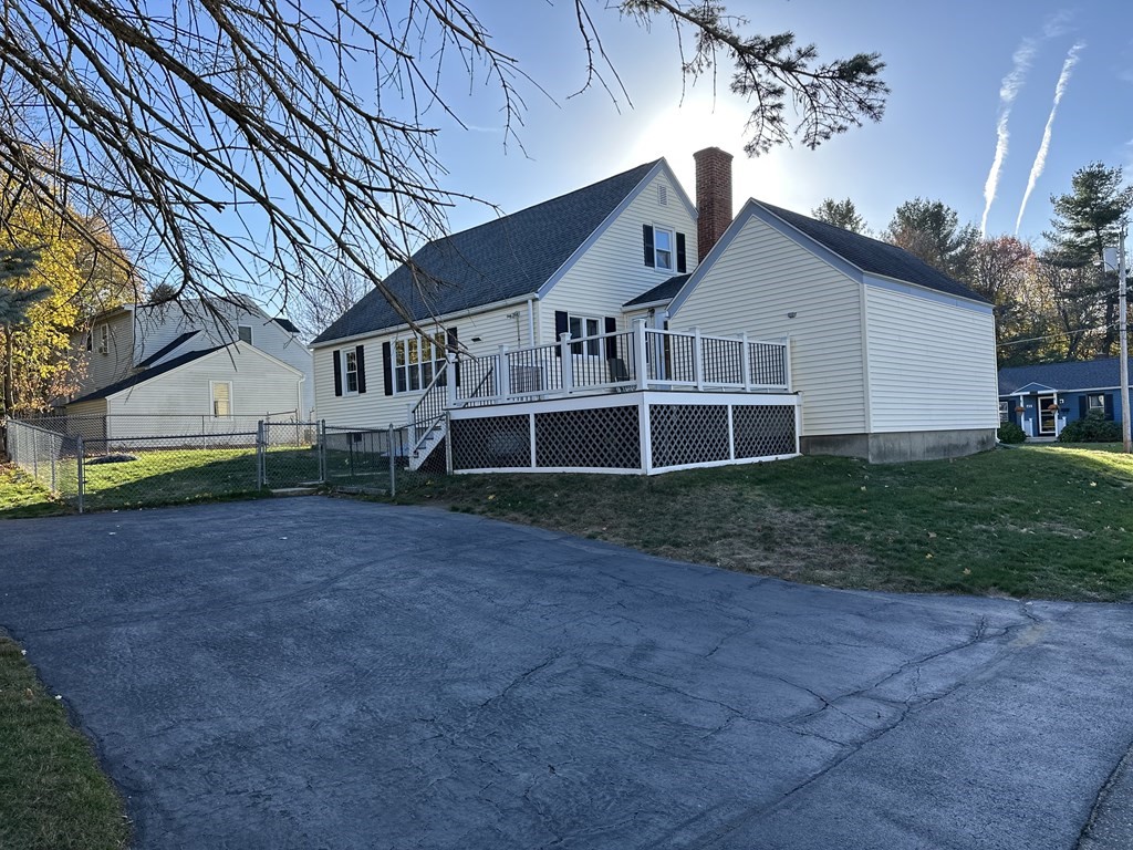 46 Stoneleigh Road Holden, MA 01520 - Photo 14 of 15 Gallery Image 14