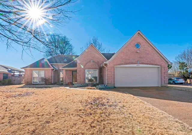 $300,000 | 8655 Leaf Manor Cove, Memphis, TN 38018