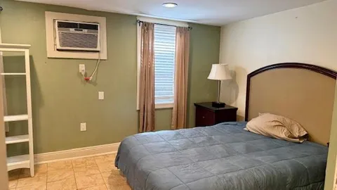 $1,300 | 2319 Short Street, New Orleans, LA 70125