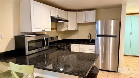 $1,300 | 2319 Short Street, New Orleans, LA 70125