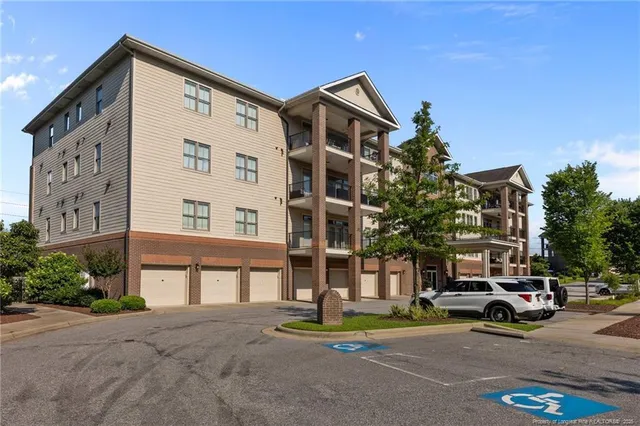 $499,999 | 220-404 Hugh Shelton Loop, Fayetteville, NC 28301
