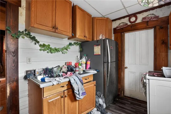 $99,803 | 64 Stewart Avenue, Greenville, PA 16125