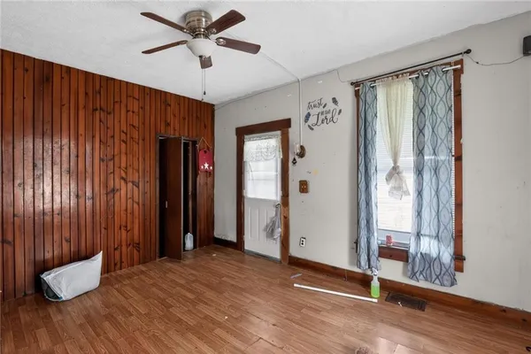 $99,803 | 64 Stewart Avenue, Greenville, PA 16125