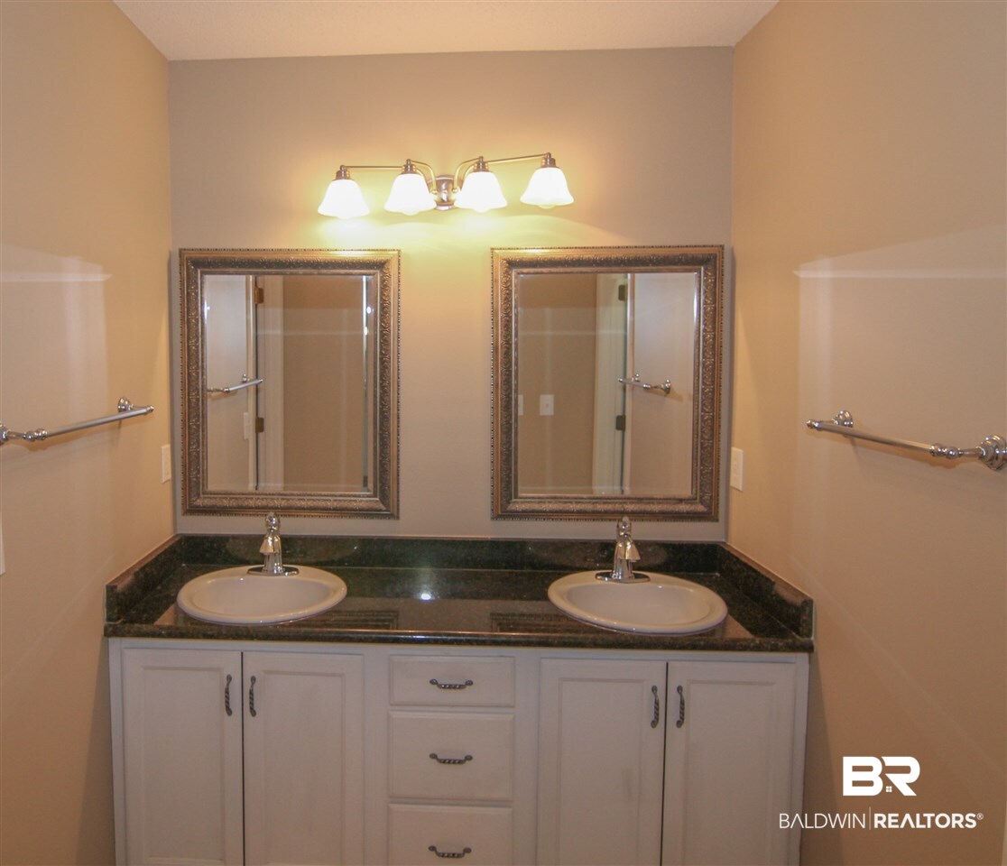212 Sagebrush Loop Fairhope, AL 36532 - Photo 9 of 19 Master Vanity