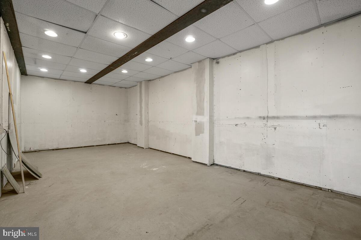 5009 Old Bartholows Road Mount Airy, MD 21771 - Photo 28 of 45 Garage converted to workshop (under main garage)