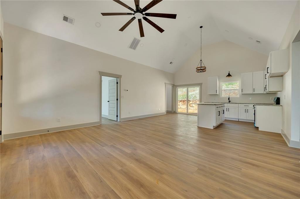 760 Donahoo Road Southeast Silver Creek, GA 30173 - Photo 8 of 35
