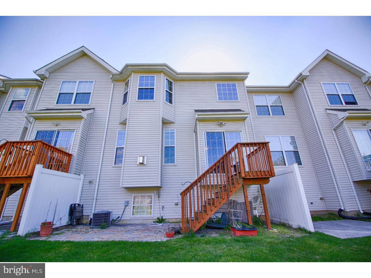 133 Castleton Road Delran, NJ 08075 - Photo 2 of 24