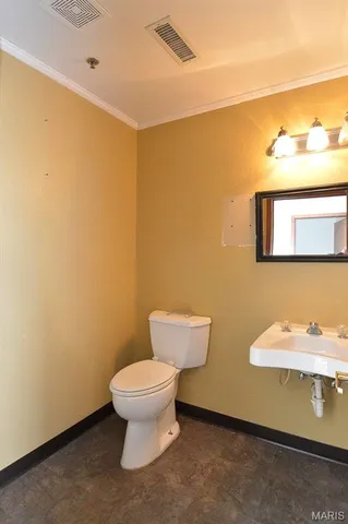 $185,000 | 620 North Main Street, Hoyleton, IL 62803