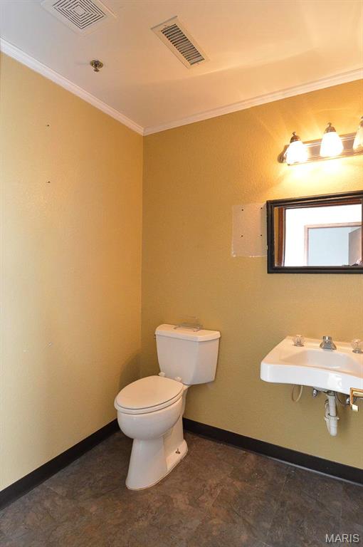 620 North Main Street Hoyleton, IL 62803 - Photo 15 of 44