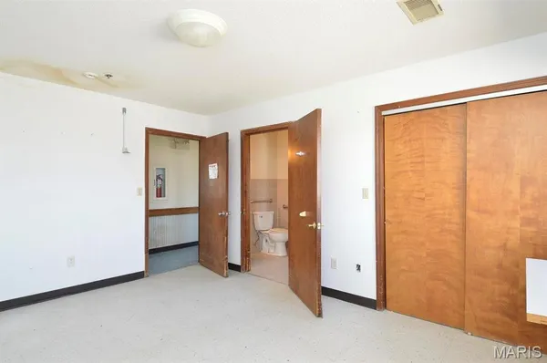 $185,000 | 620 North Main Street, Hoyleton, IL 62803