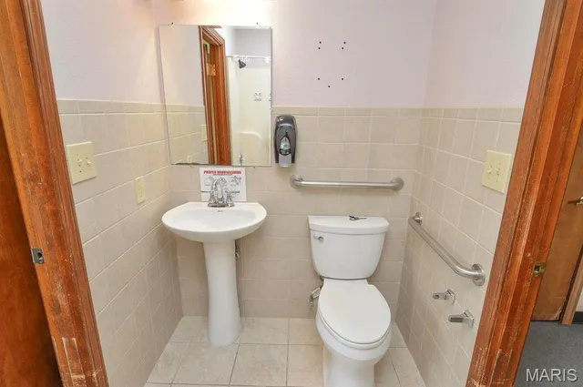 $185,000 | 620 North Main Street, Hoyleton, IL 62803