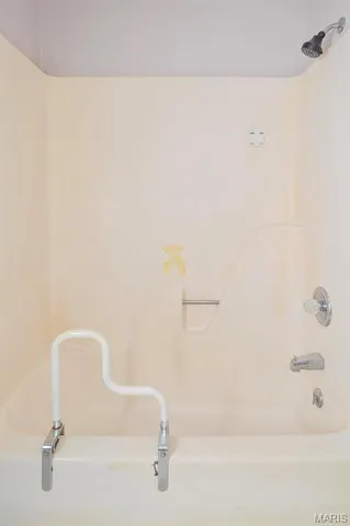 $185,000 | 620 North Main Street, Hoyleton, IL 62803