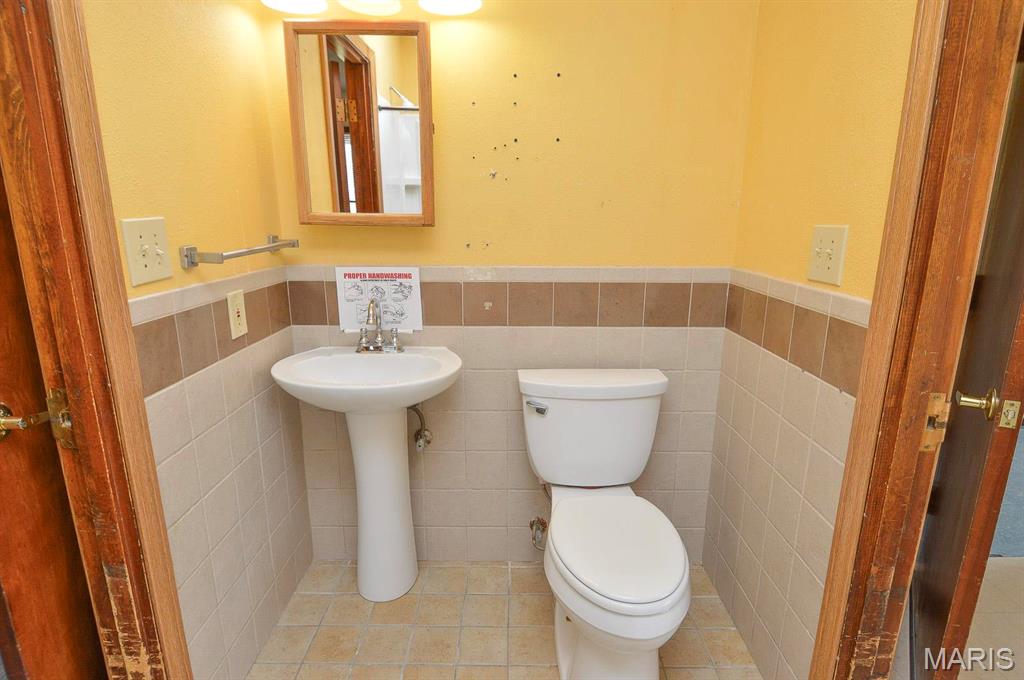 620 North Main Street Hoyleton, IL 62803 - Photo 41 of 44