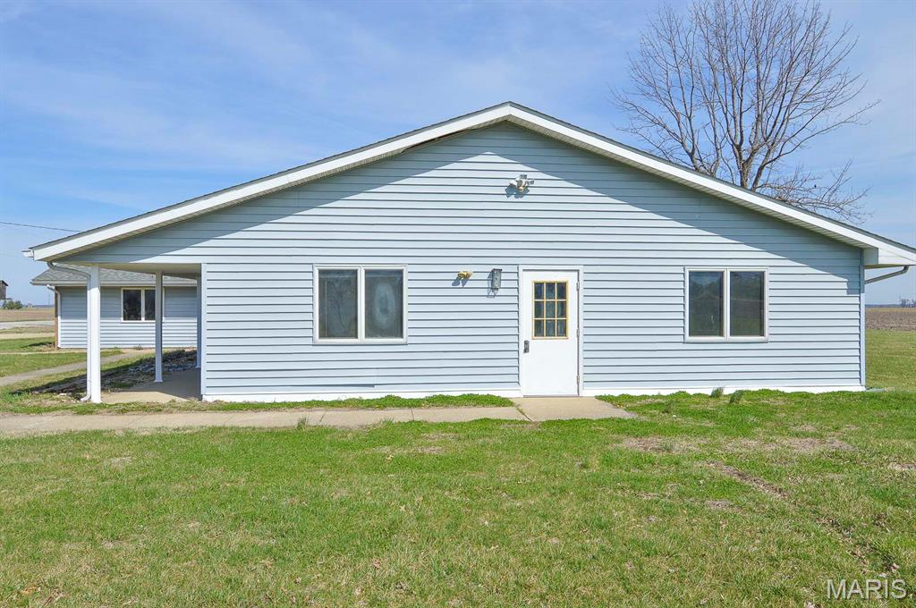 620 North Main Street Hoyleton, IL 62803 - Photo 6 of 44