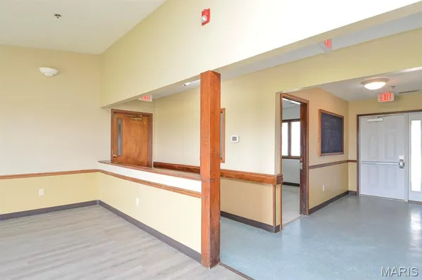 $185,000 | 620 North Main Street, Hoyleton, IL 62803