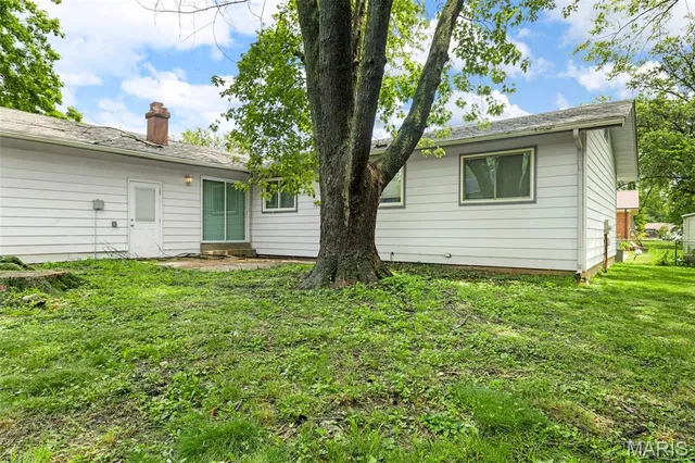 $199,900 | 1455 Burnside Court, Florissant, MO 63031