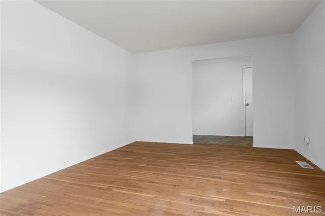 $199,900 | 1455 Burnside Court, Florissant, MO 63031