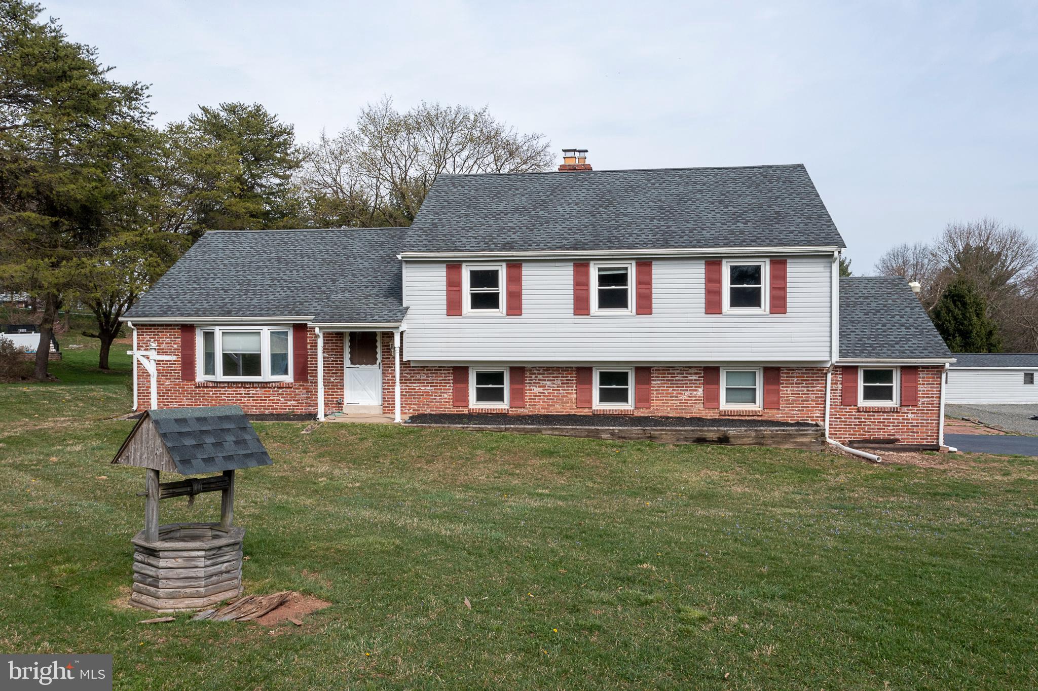 123 Keen Road Spring City, PA 19475 - Photo 4 of 22 Front