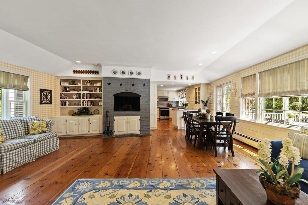 17 Burnham Road Wenham, MA 01984 - Photo 13 of 42 Gallery Image 13