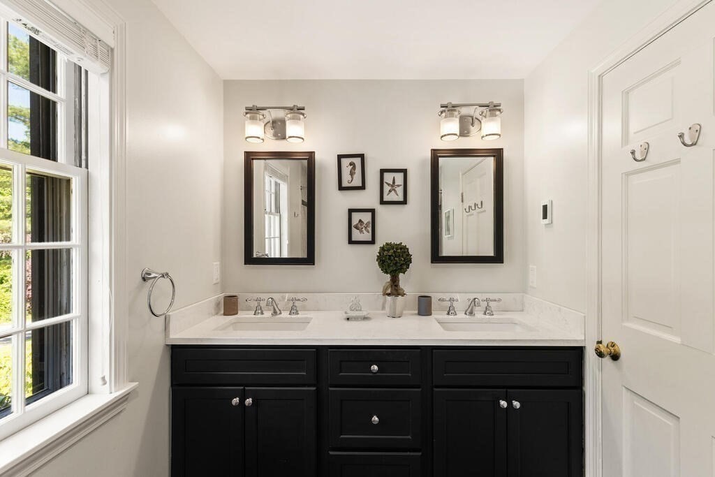 17 Burnham Road Wenham, MA 01984 - Photo 30 of 42 Gallery Image 30