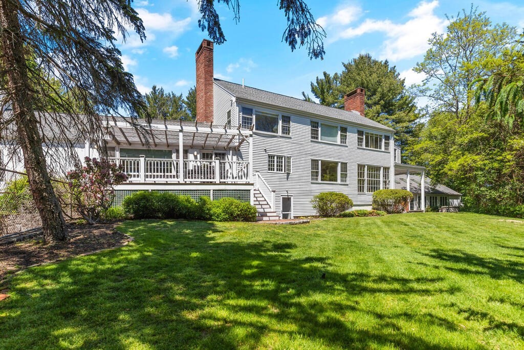 17 Burnham Road Wenham, MA 01984 - Photo 3 of 42 Gallery Image 3