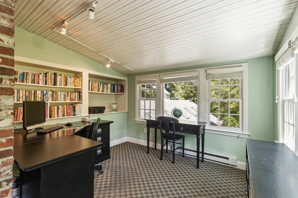 17 Burnham Road Wenham, MA 01984 - Photo 32 of 42 Gallery Image 32