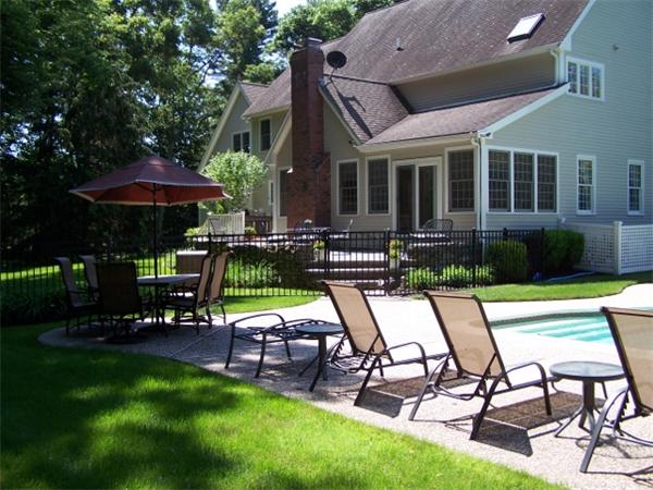 51 Bogle Street Weston, MA 02493 - Photo 27 of 28 Gallery Image 27