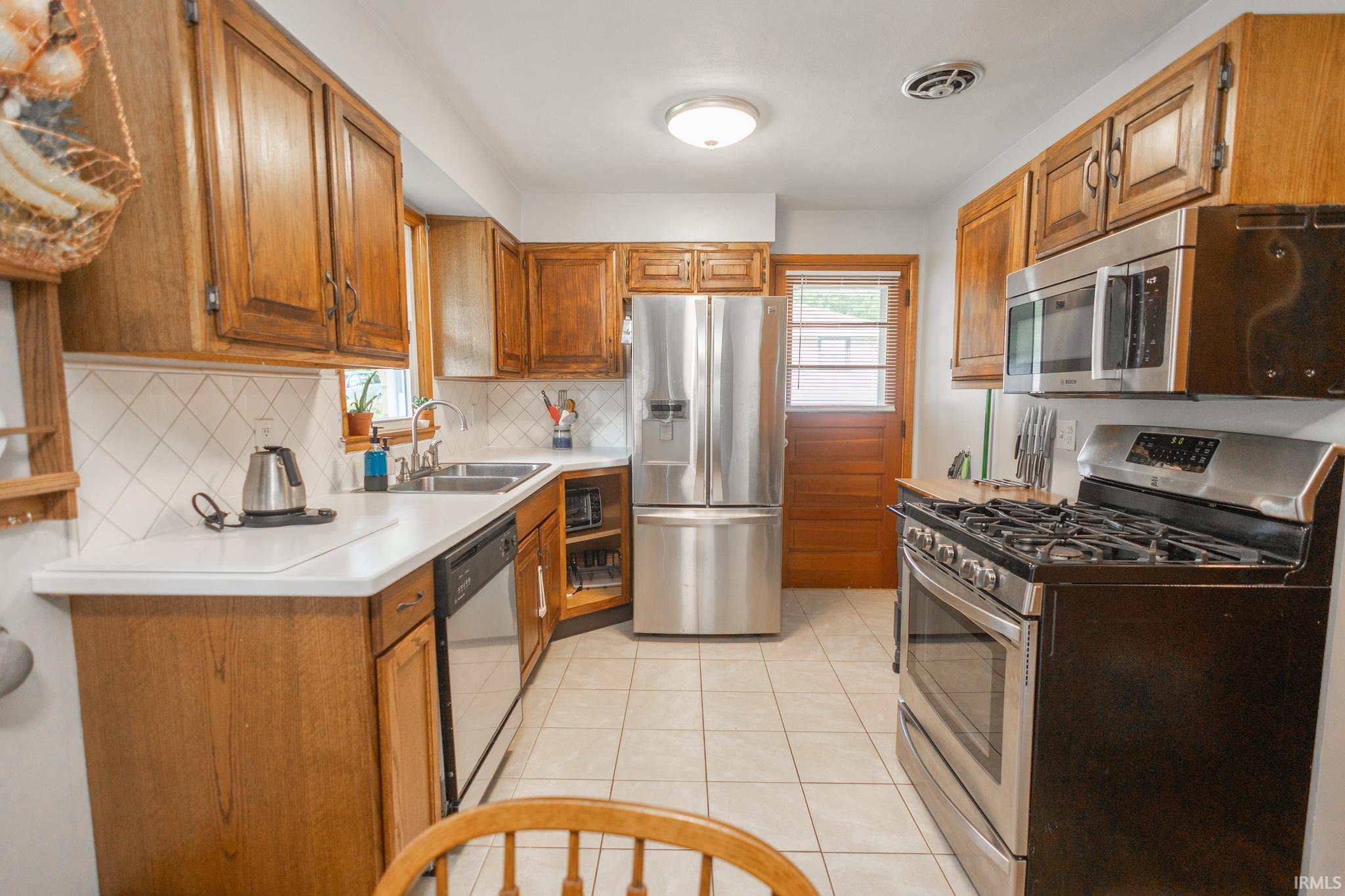 552 West Green Road Bloomington, IN 47403 - Photo 8 of 23 Gallery Image 8