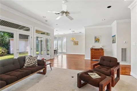 $610,000 | 7 Althea Lane, Metairie, LA 70005