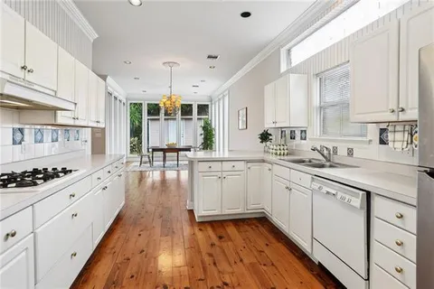 $610,000 | 7 Althea Lane, Metairie, LA 70005